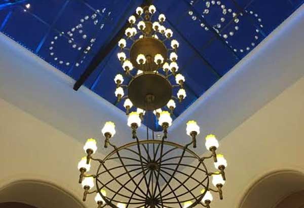 Lighting at Shopping Complex and Land Mark Building in Colombo